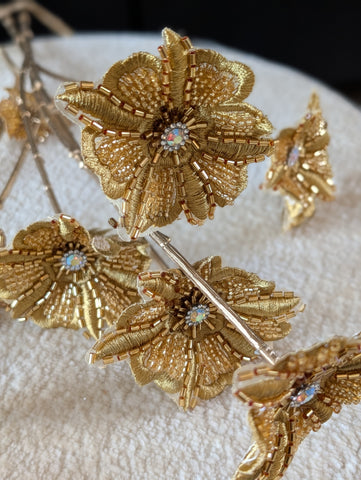 Gold | Glitter | Flowers | 77cm |
