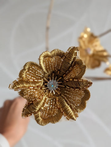 Gold | Glitter | Flowers | 77cm |