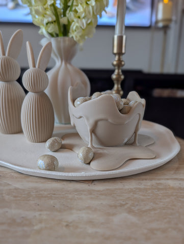 Melted egg | White |