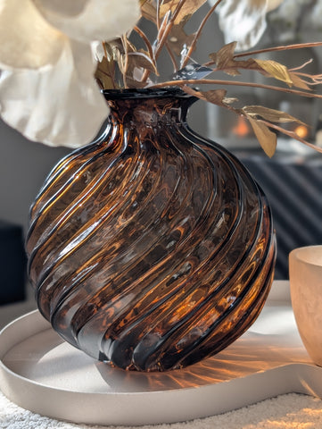 Brown | Beauty | Vase |