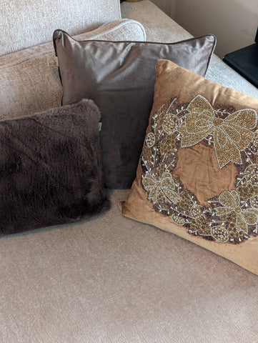 Josie | Christmas | Pillow | Colmore | 45x45 |