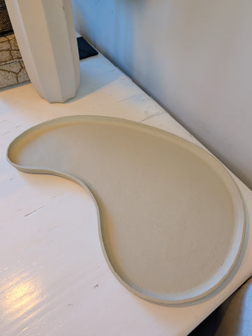 Kidney | Plateau | 53 x 33 cm |