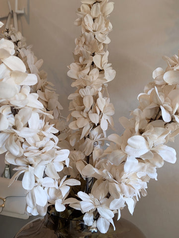 Luna | Silk Delphinium |