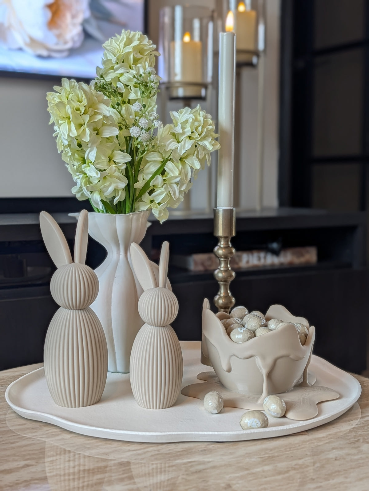 Melted egg | White |