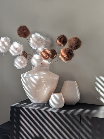 Fluffy pompoms | Brown | 70cm |
