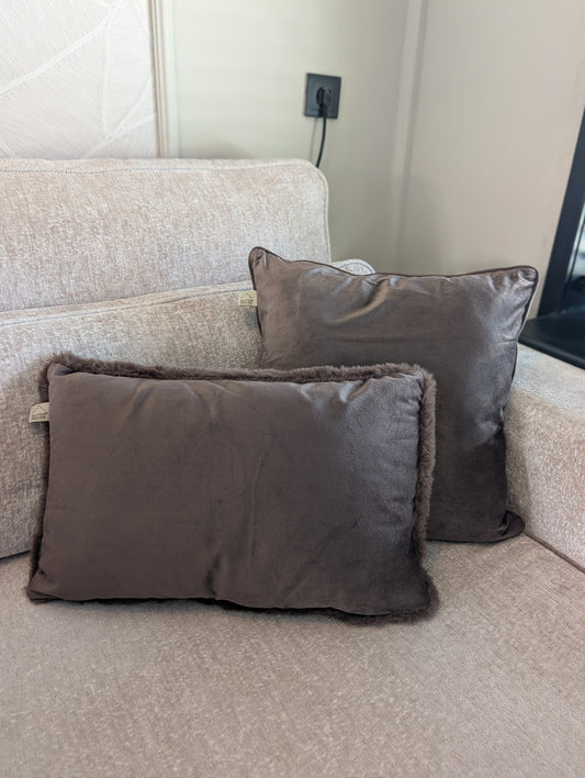 Finn | Chocolate | 45x45 | Dutch Decor |