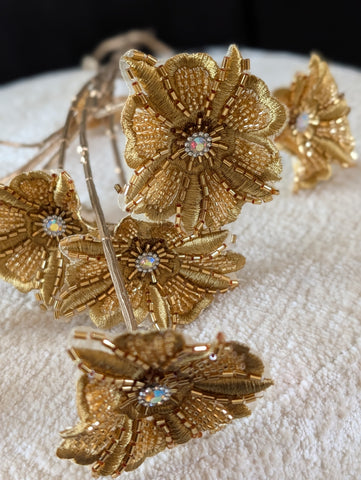 Gold | Glitter | Flowers | 77cm |