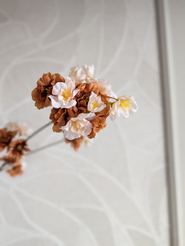 Bloesem | Bruin / Creme | 84cm |