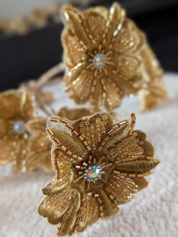 Gold | Glitter | Flowers | 77cm |