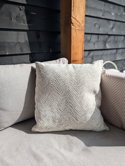 Augusta | Buiten kussen | Dutch Decor |